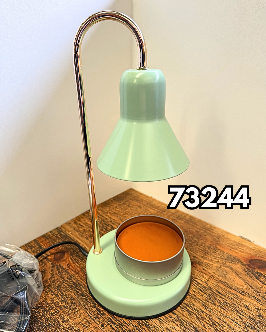 Candle Warmer | With ONE Free Wickless Candles