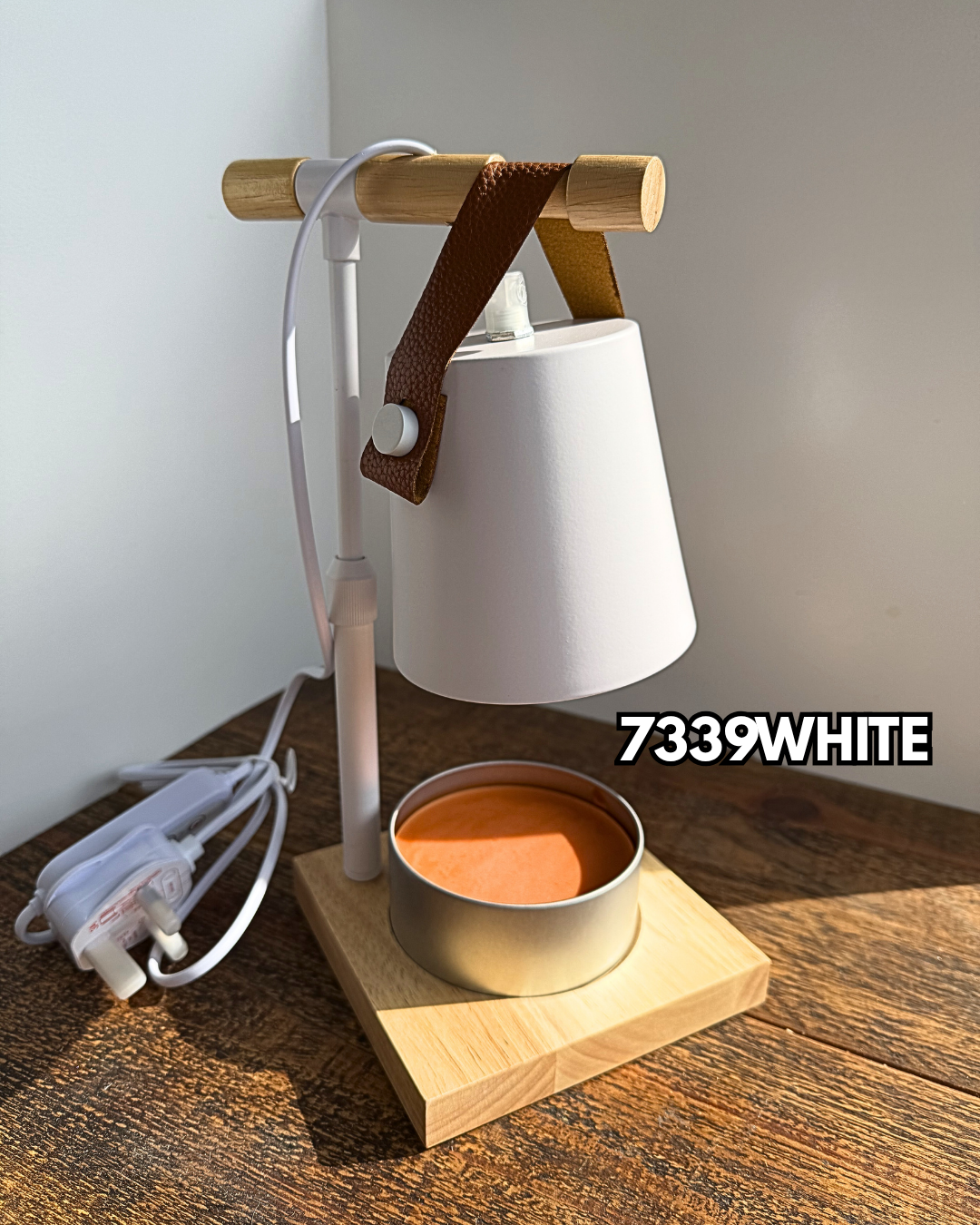 Candle Warmer | With ONE Free Wickless Candles